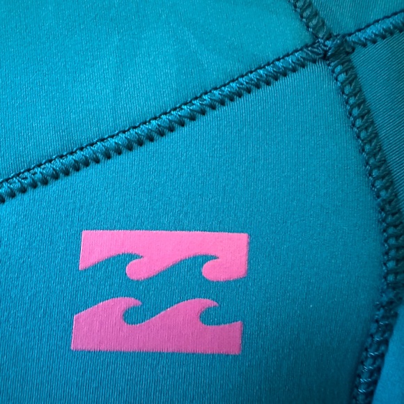 NWT Billabong Women's 'Synergy' 3/2 Neoprene Wetsuit in Blue Lagoon Sz. 6US - Picture 8 of 10